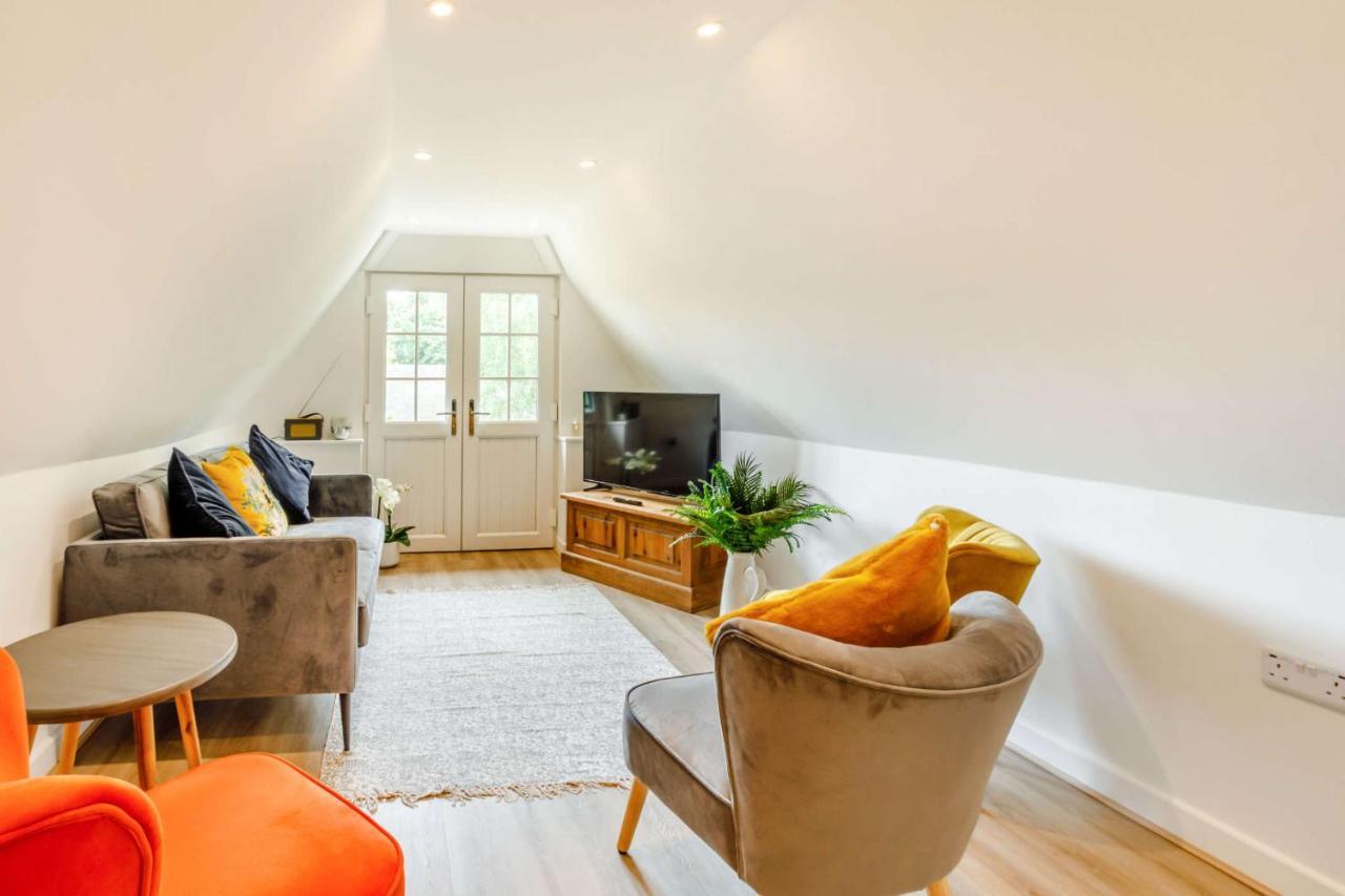 Little Thatch Lovely 2-Bed Converted Workshop Near Weymouth Radipole Zewnętrze zdjęcie